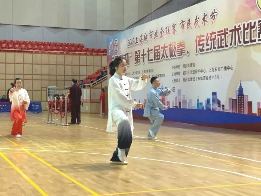  城市业余联赛圆满结束，民间高手上演精彩攻防大战  