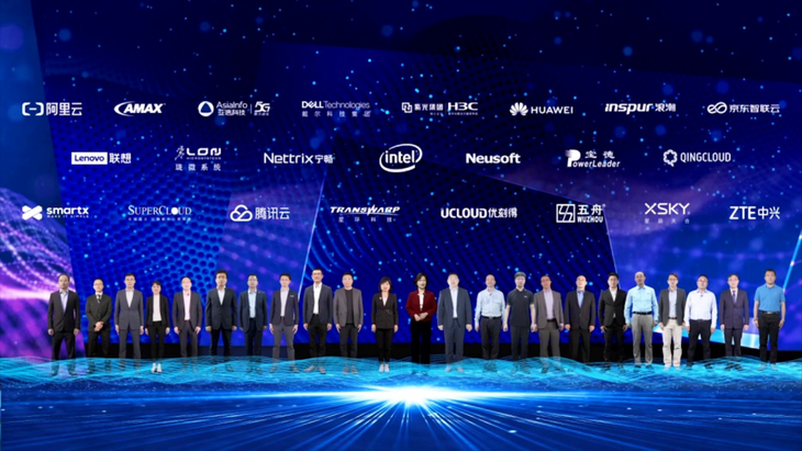  电竞产业蓬勃发展，带动周边经济腾飞