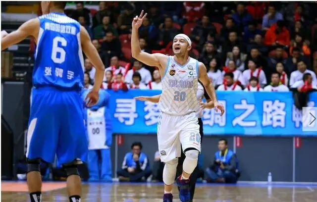  新疆飞虎主场大胜山东巩固联赛前四