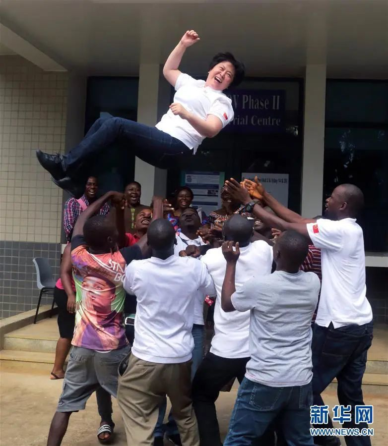  电竞女将巾帼不让，女子赛表现抢眼